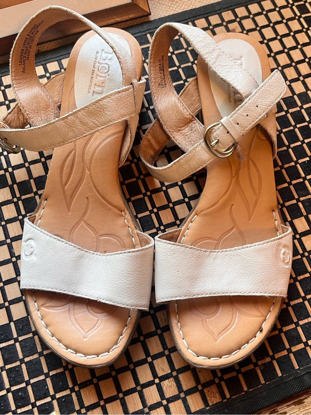 Born Women's Cream Low Block Heel Sandals